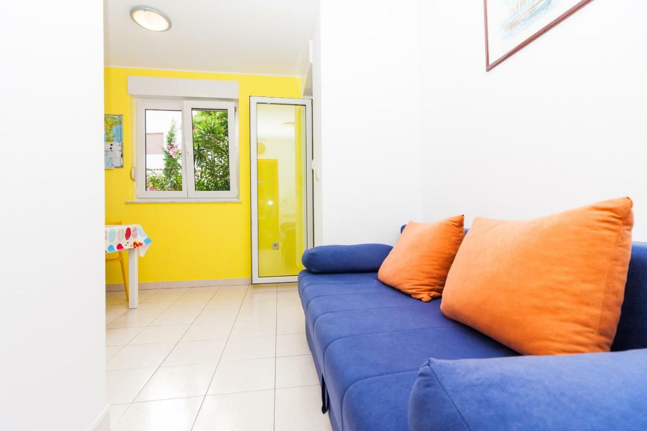 • Lungomare Beach Apartment Pula • Kültér fotó