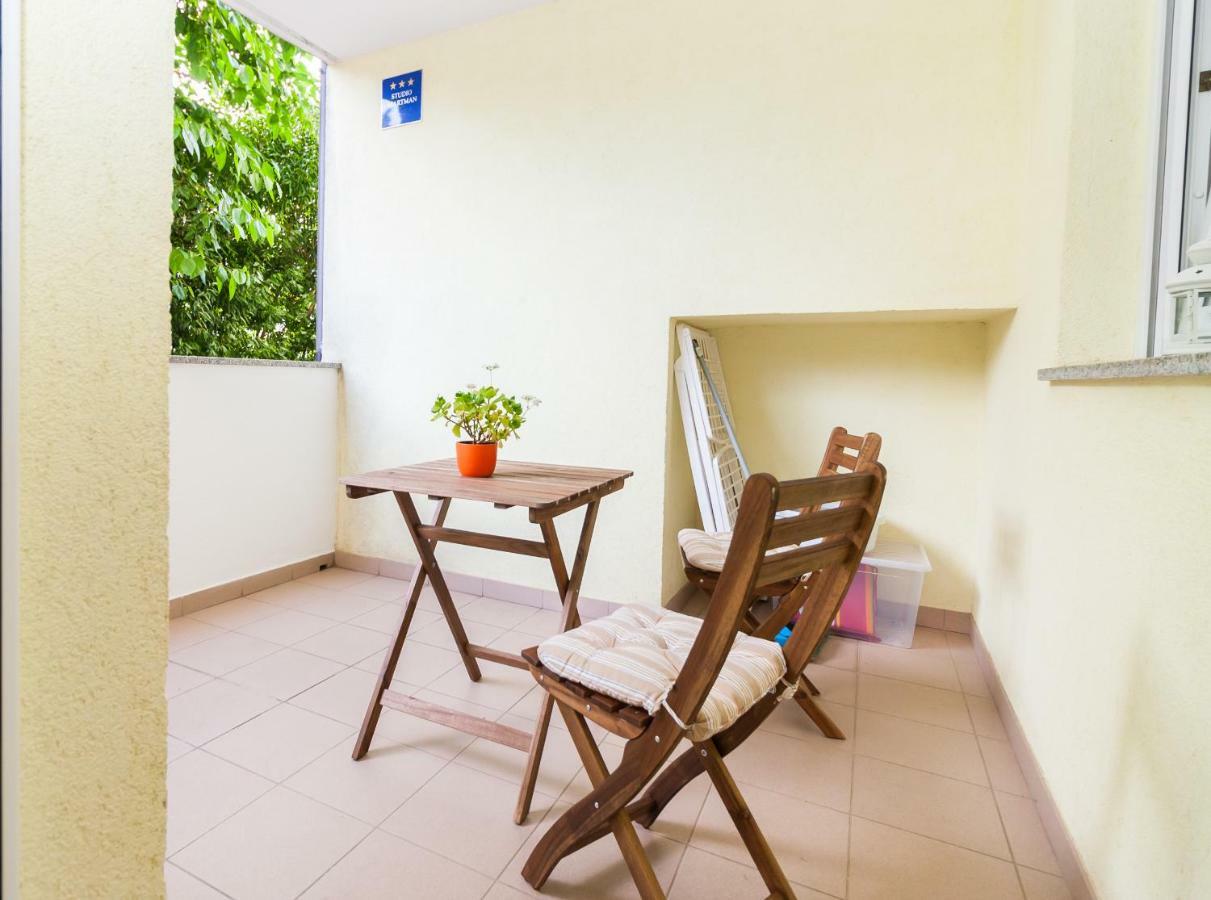 • Lungomare Beach Apartment Pula • Kültér fotó