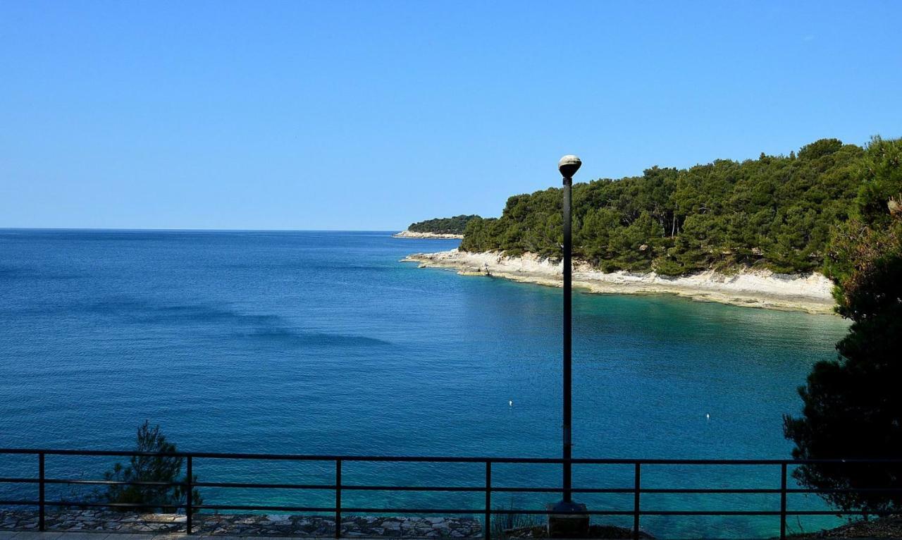 • Lungomare Beach Apartment Pula • Kültér fotó